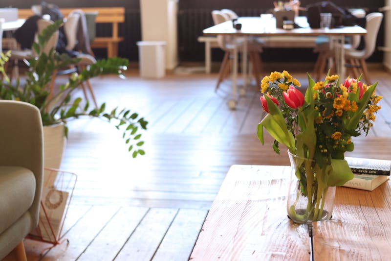 Fleurs pour bureaux et espaces de travail